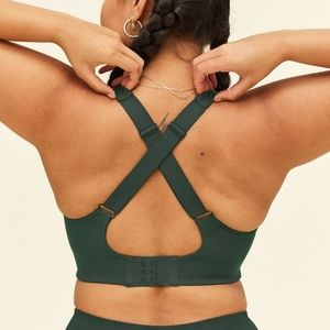 Girlfriend collective simone bra